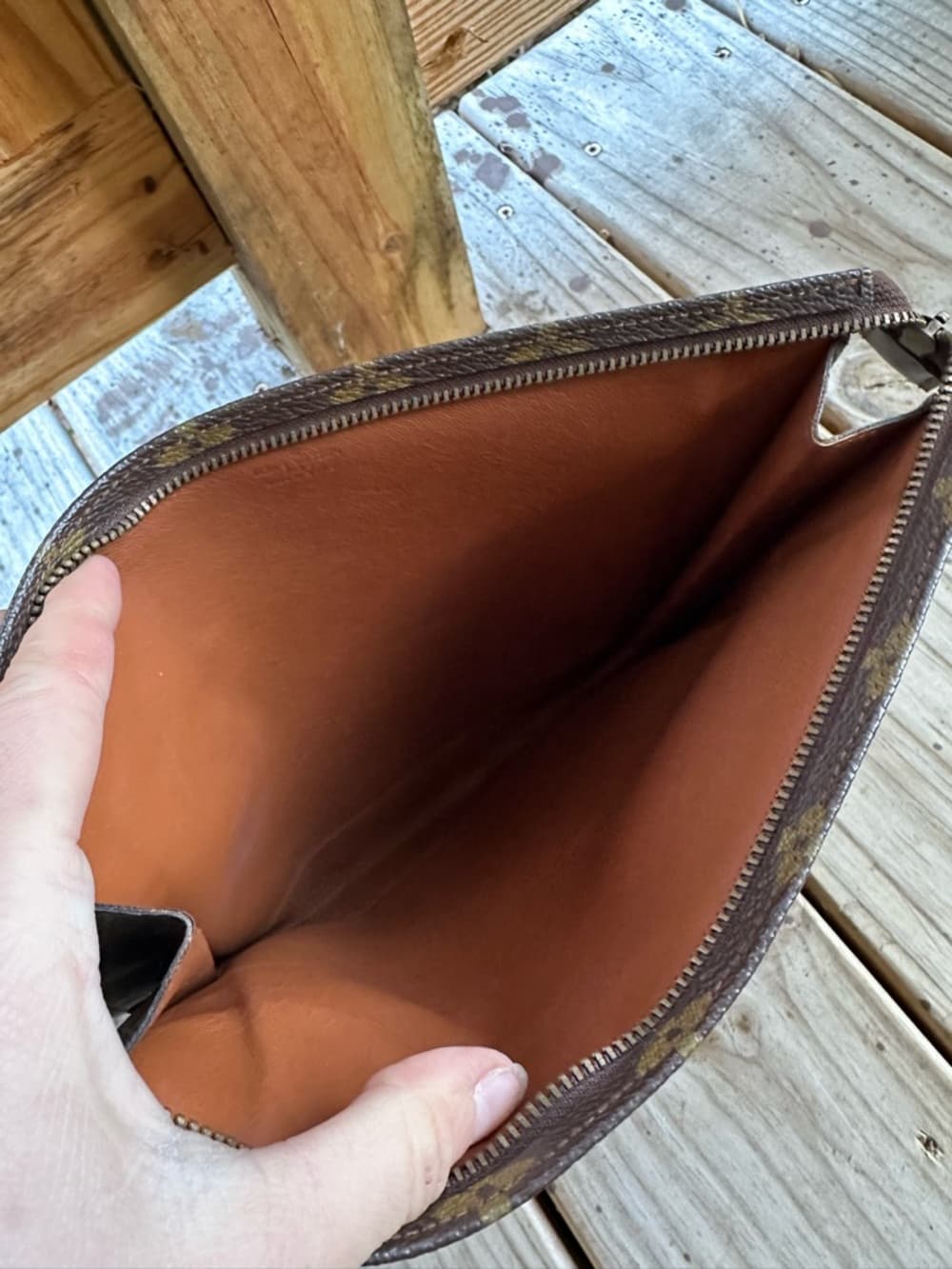 Louis Vuitton Pochette clutch classic monogram canvas - Thumbnail 6