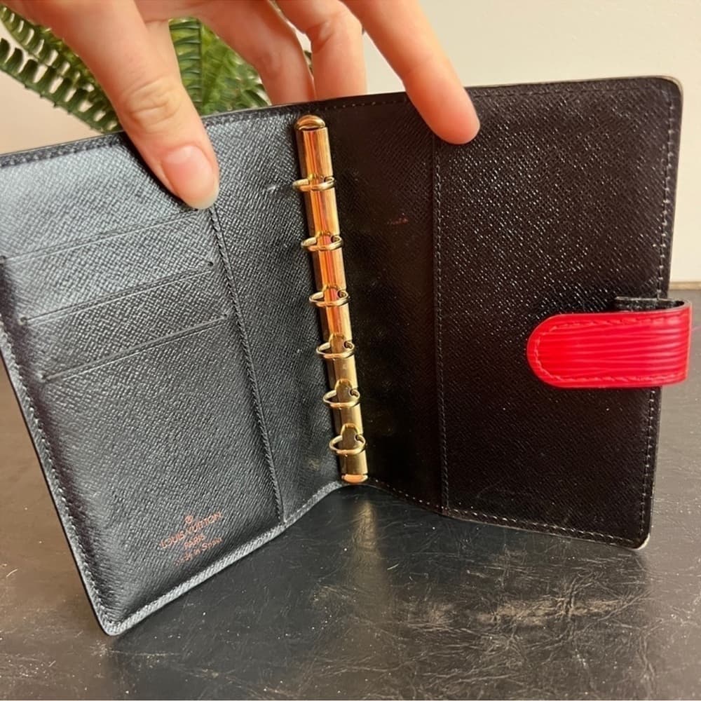 Authentic Louis Vuitton Epi leather agenda cover red - Thumbnail 4