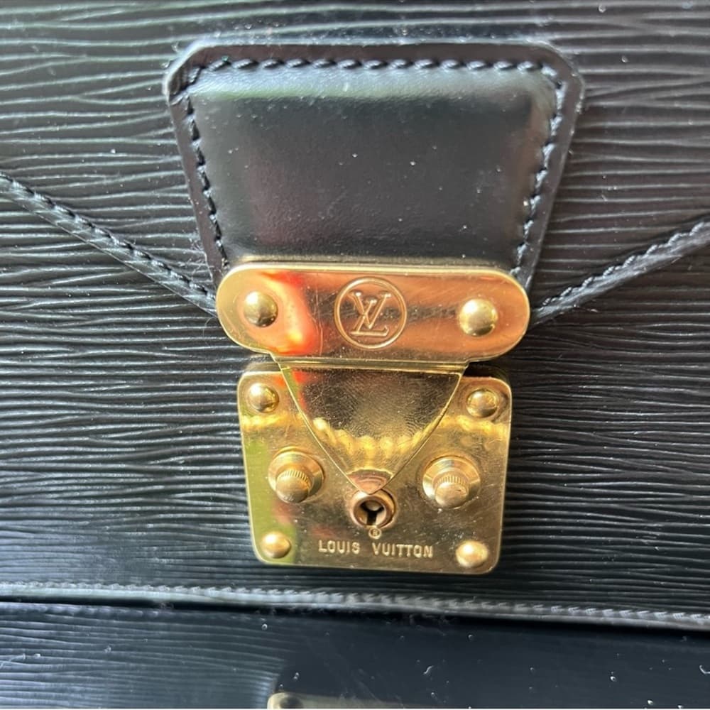 Authentic Louis Vuitton Epi Sellier handbag black gold - Thumbnail 2