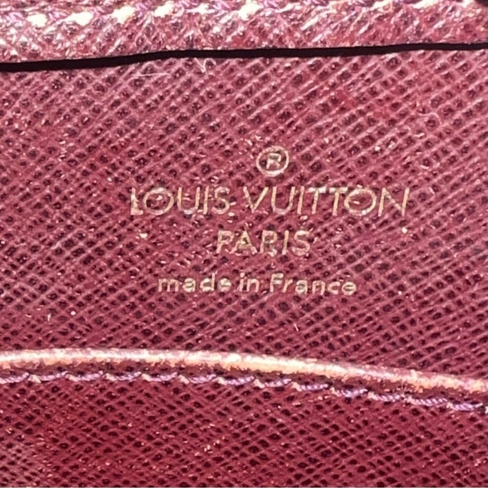 Authentic Louis Vuitton Taiga Orsay Baikal clutch - Thumbnail 3