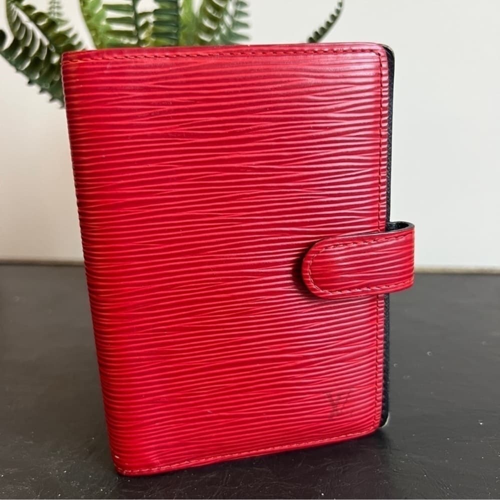 Authentic Louis Vuitton Epi leather agenda cover red