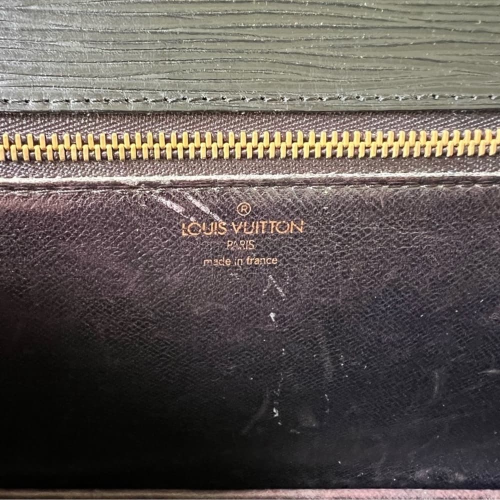 Authentic Louis Vuitton Epi Sellier handbag black gold - Thumbnail 8