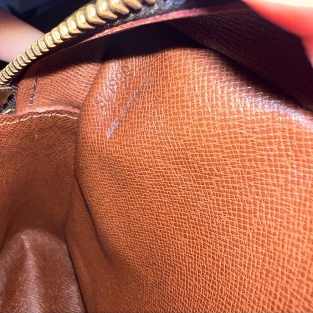 Authentic Louis Vuitton Compiegne 28 Clutch Bag classic monogram canvas - Thumbnail 9