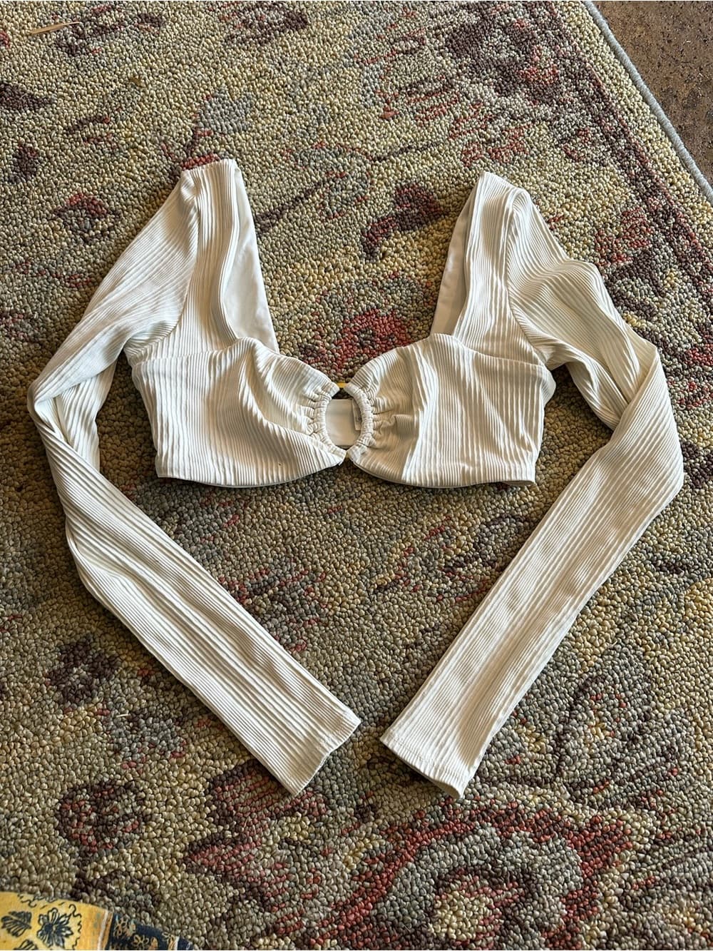 NWOT L*Space long sleeve ribbed crop top cream - Thumbnail 2