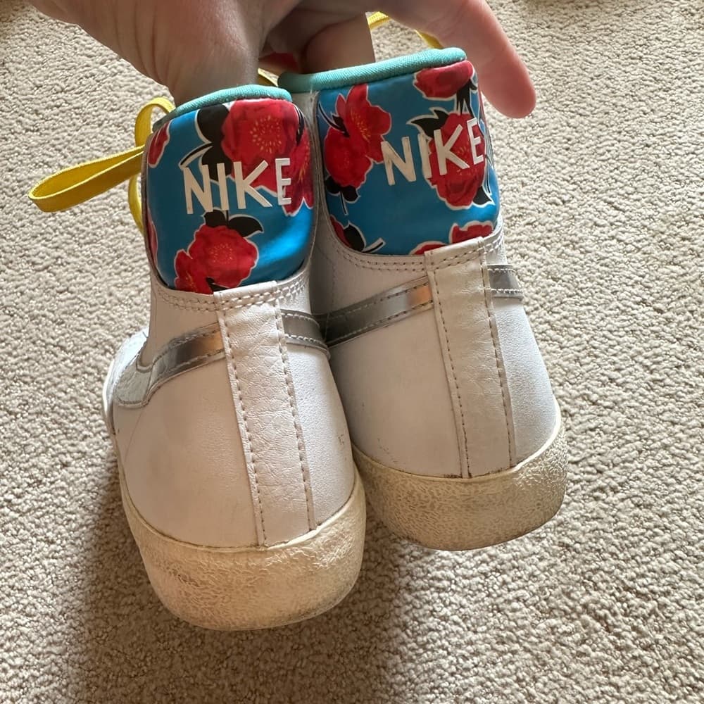 Nike Blazer Mid '77 Big Kids' Shoes White/Vivid Sulfur/Washed Teal/ Silver - Thumbnail 4