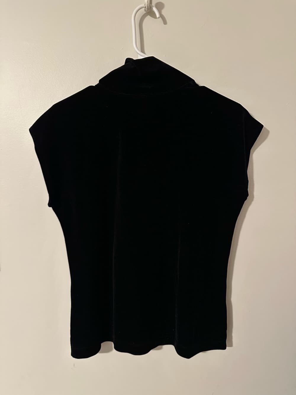 Chico’s velvet mock neck short sleeve top - Thumbnail 4