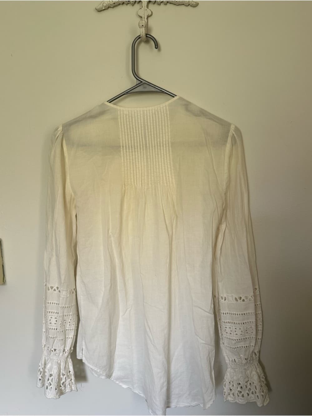 Veronica Beard Milli eyelet long sleeve top - Thumbnail 3