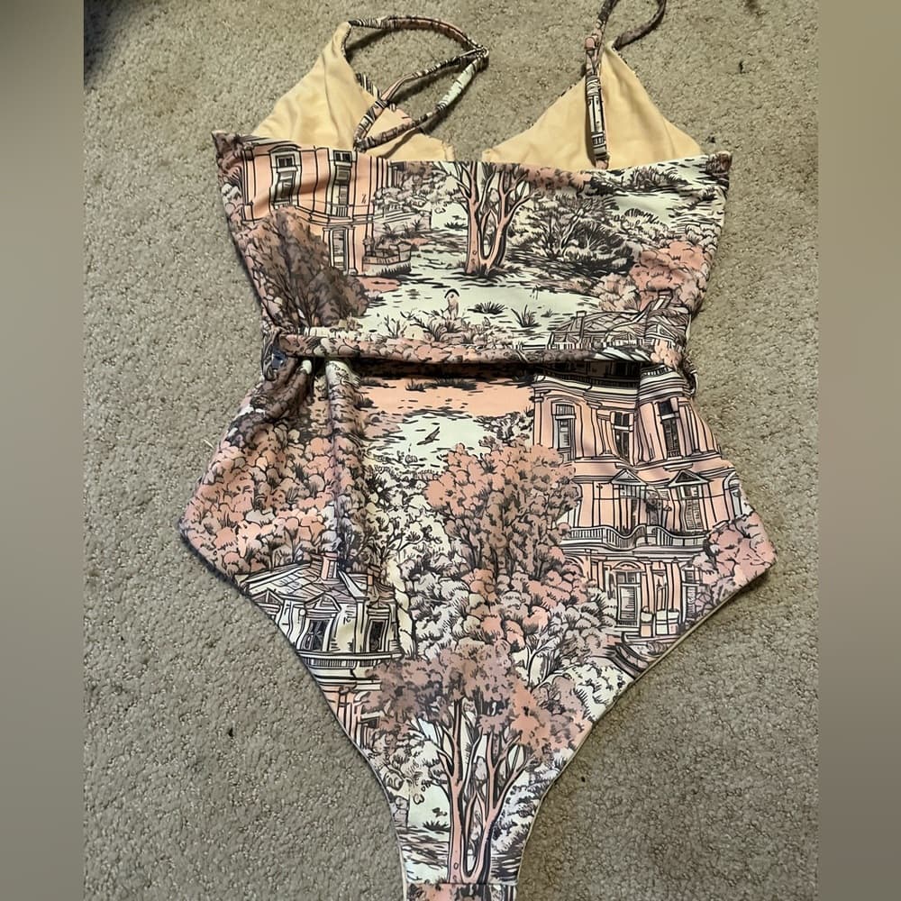 Muze New York belted one piece swimsuit - Thumbnail 2