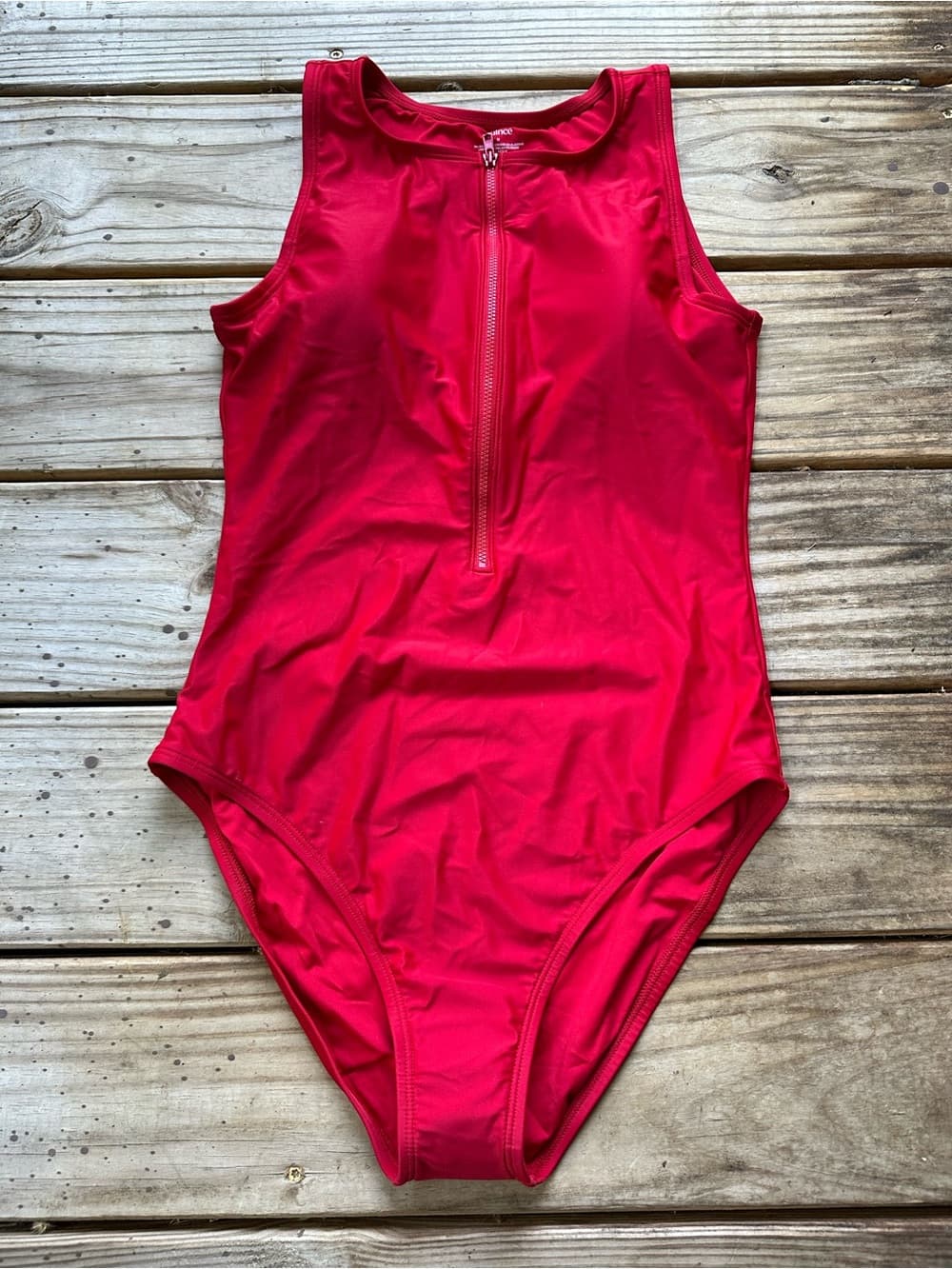 NWT Quince Italian Zip Front one piece swimsuit cherry - Thumbnail 2