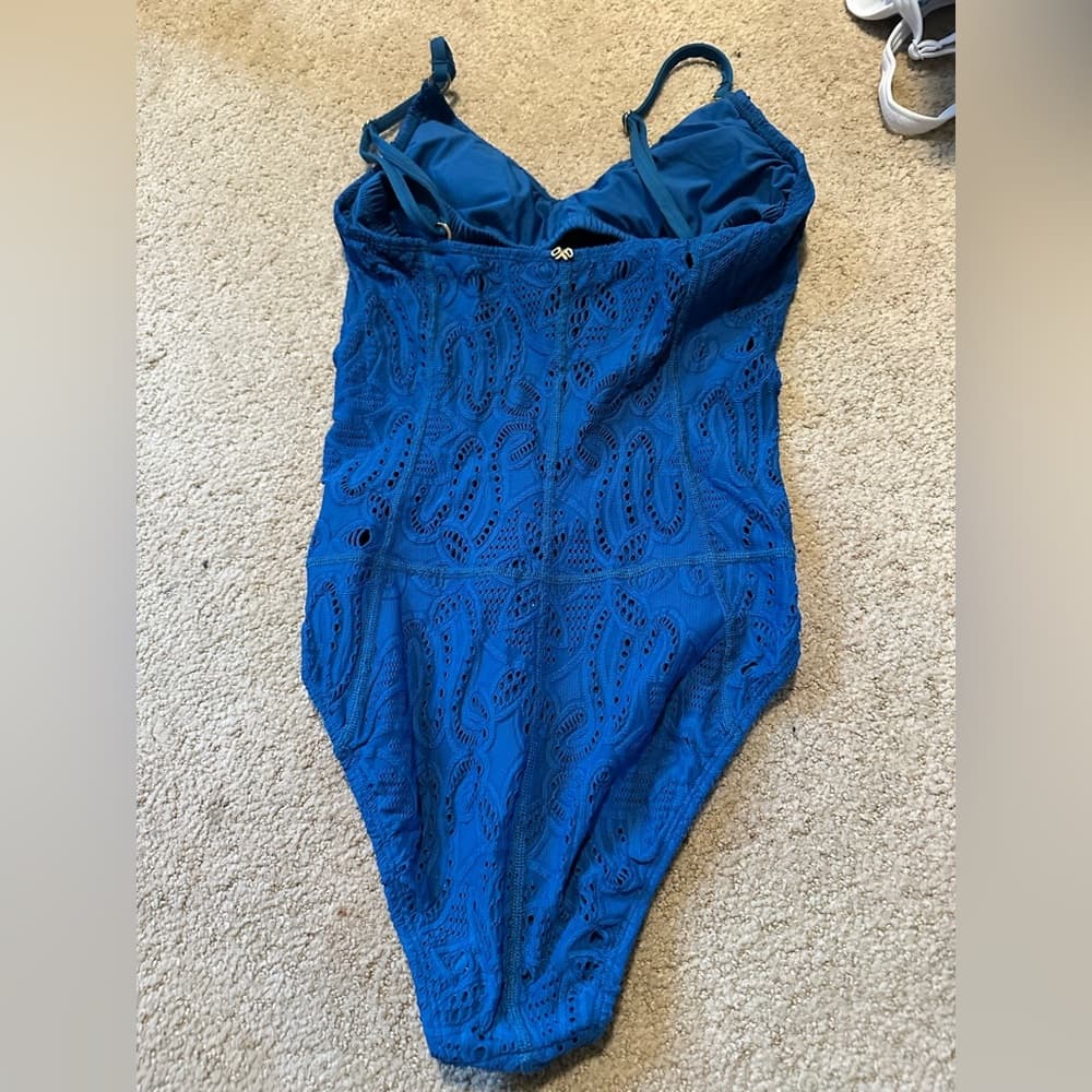 PilyQ eyelet one piece swimsuit - Thumbnail 3