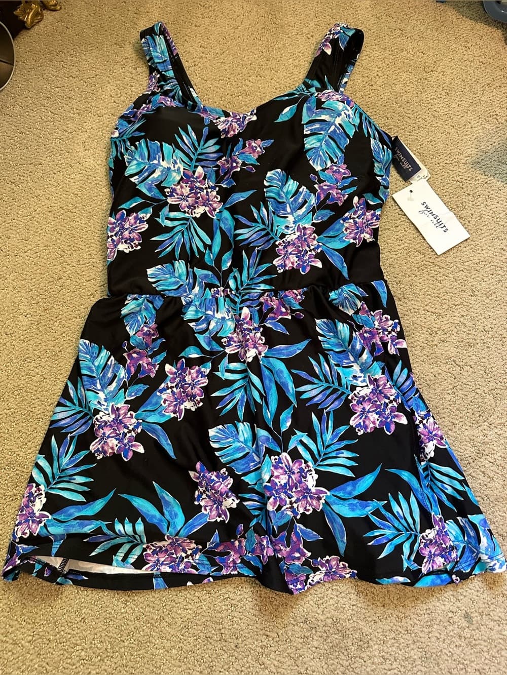 NWT Swimsuits for All tropical swim dress