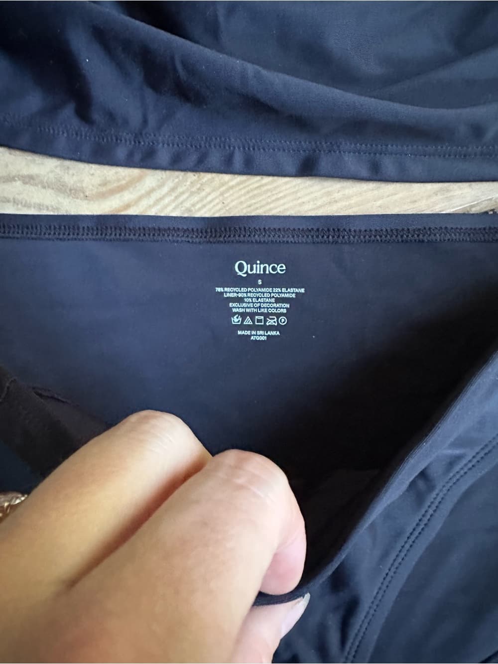 NWT Quince maternity tankini set black - Thumbnail 3