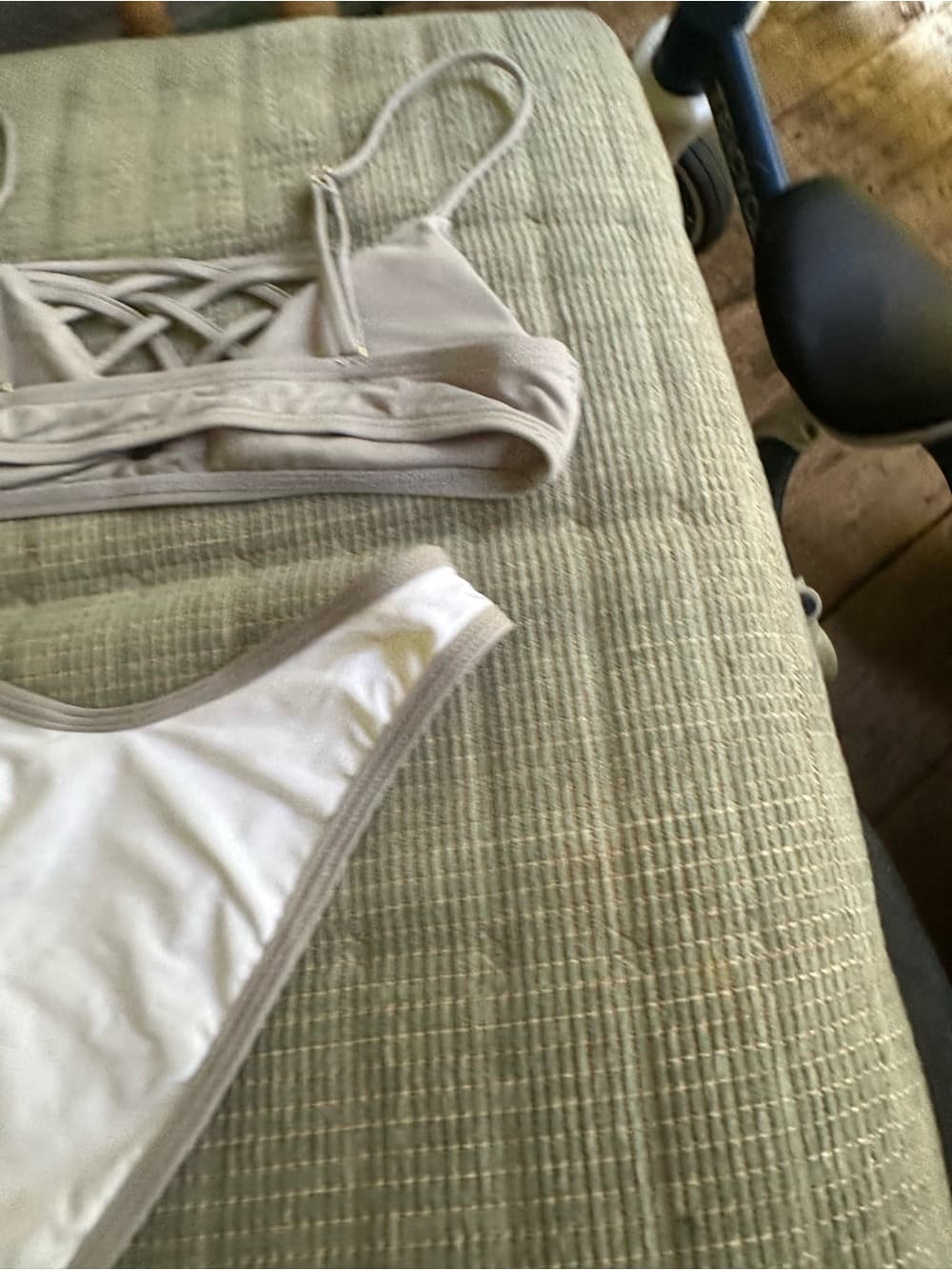 NWOT L*Space Jaime bikini set grey white extra small - Thumbnail 3