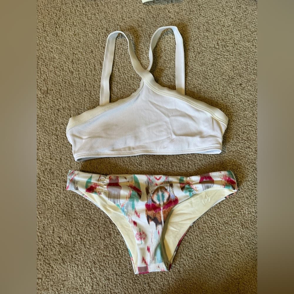 NWOT L*Space high neck bitsy cut bikini set - Thumbnail 2