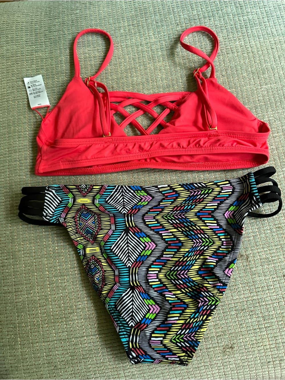 NWOT L*Space Jaime Low Down bikini set extra small - Thumbnail 3