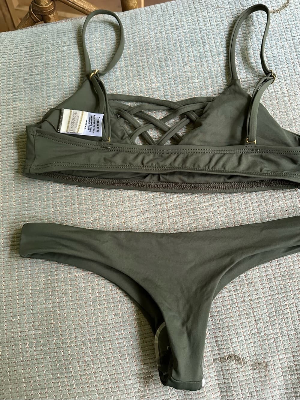 NWOT L*Space Jaime Itsy bikini set green - Thumbnail 2