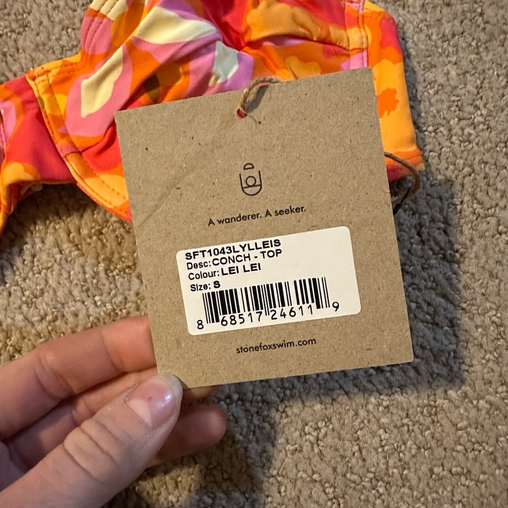 NWT Stone Fox Conch bikini top Lei Lei - Thumbnail 2