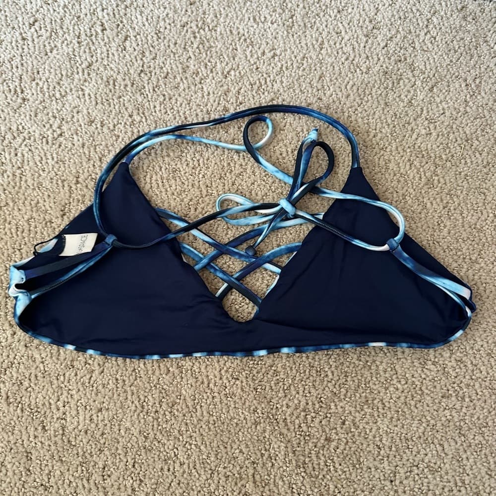 NWOT L*Space tie dye bikini top blue white - Thumbnail 2