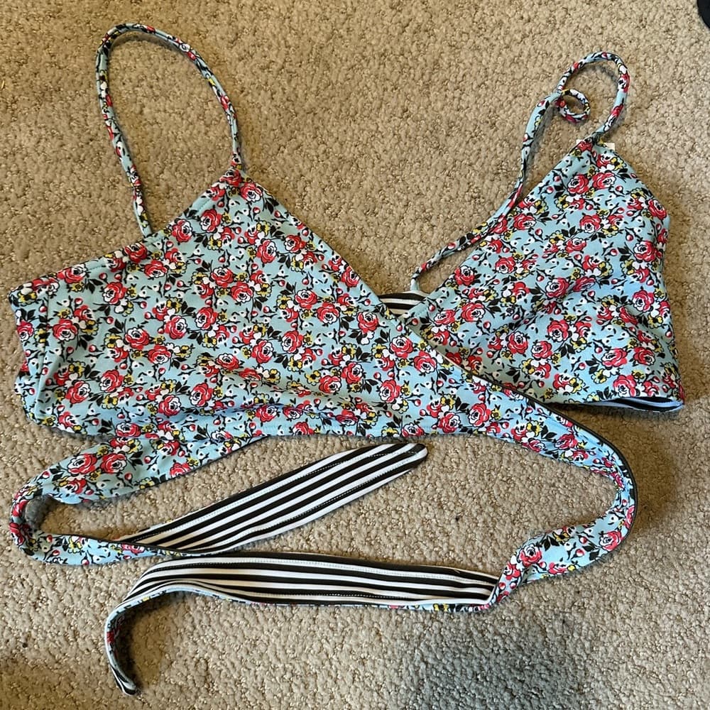 NWOT L*Space Chloe bikini top Bloomin Floral - Thumbnail 4