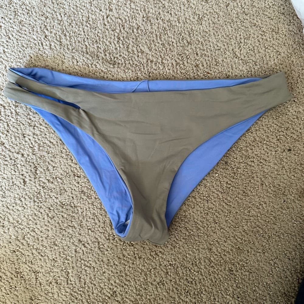 NWOT L*Space reversible bikini bottoms grey lilac
