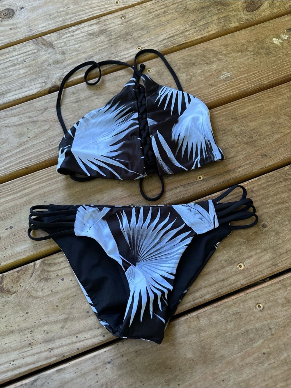 NWOT L*Space palm print low down bikini set