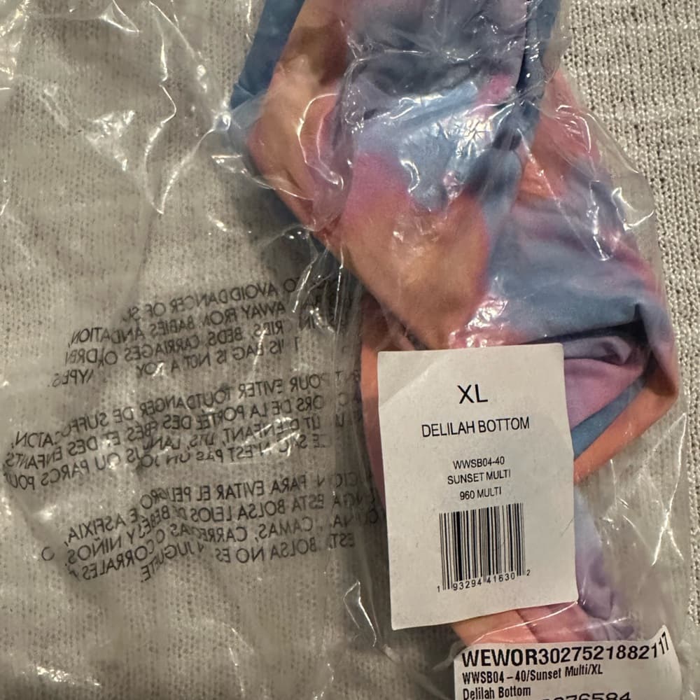 NWT WeWoreWhat Delilah bikini bottoms sunset multi