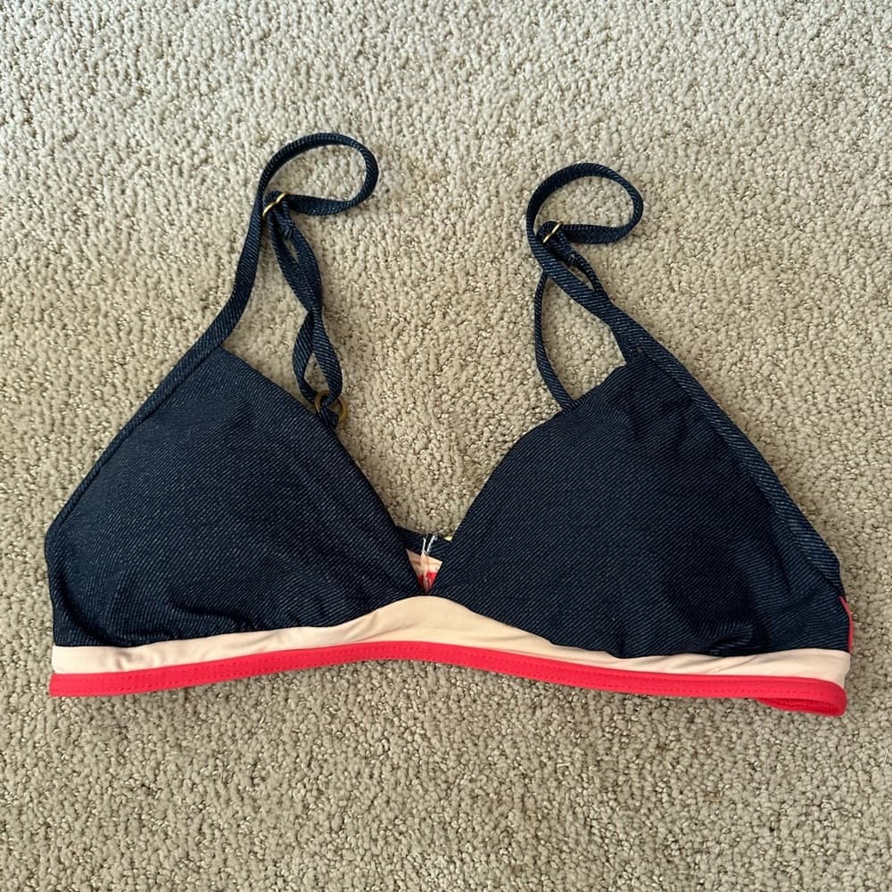 NWOT L*Space Avella bikini top