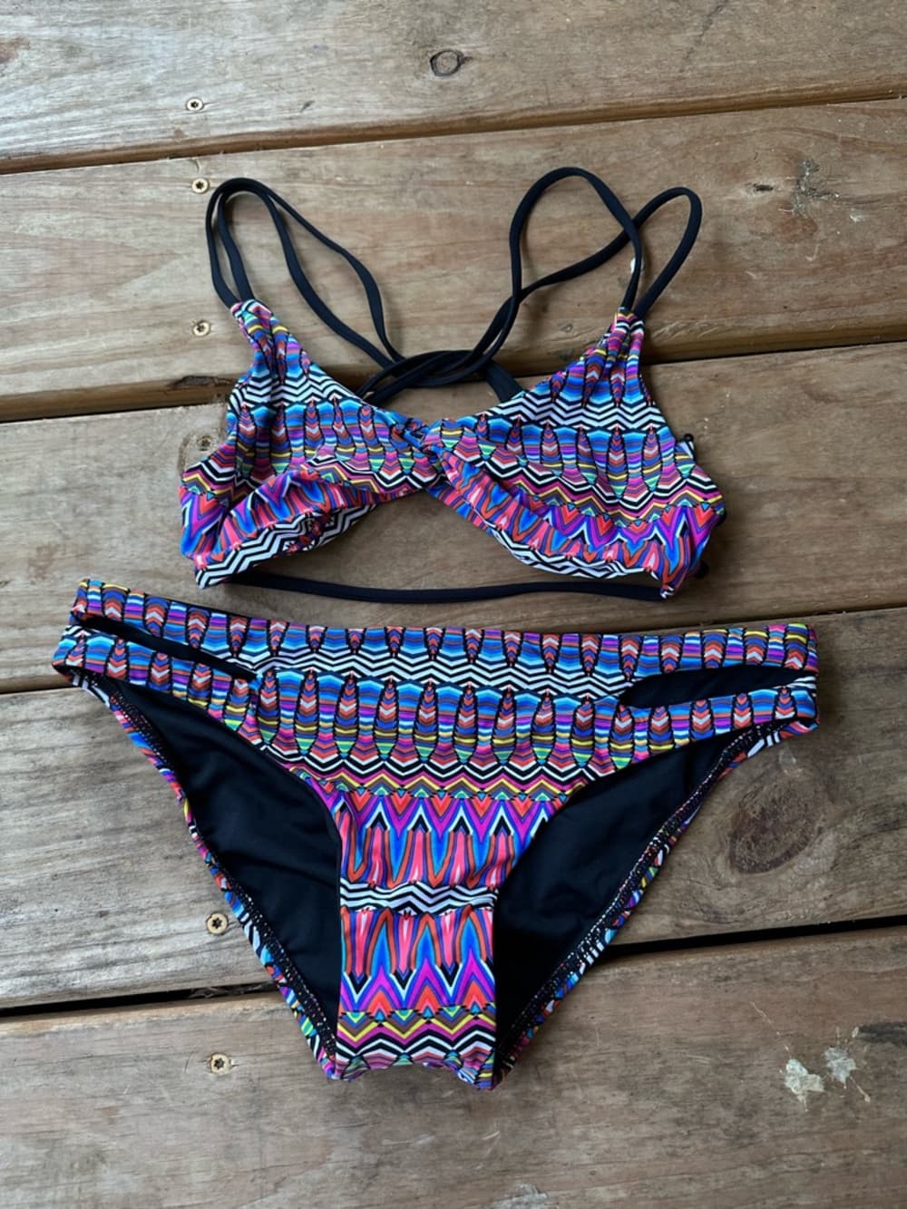 NWOT L*Space Hartley bikini set Native Dancer