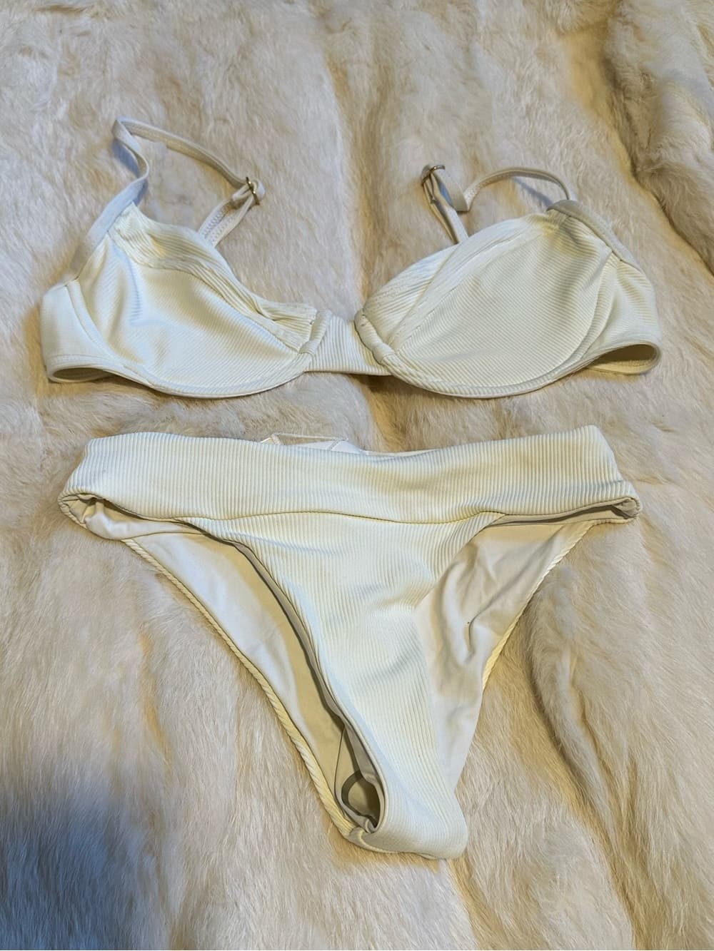 NWOT L*Space ribbed underwire bikini set cream extra small