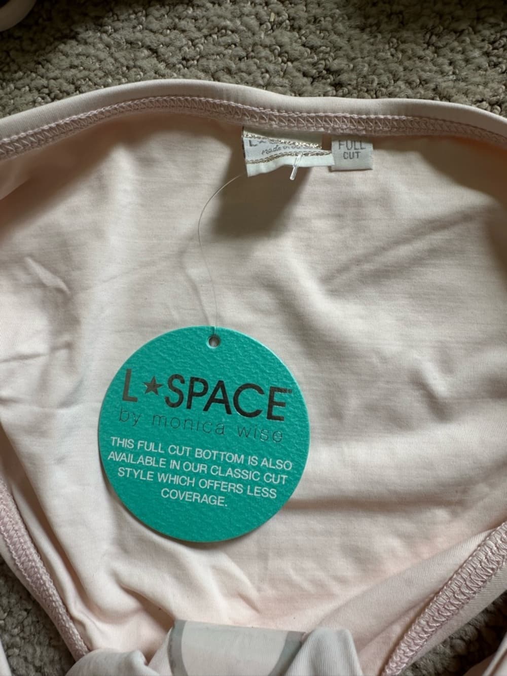 NWT L*Space triangle bikini set light pink - Thumbnail 2