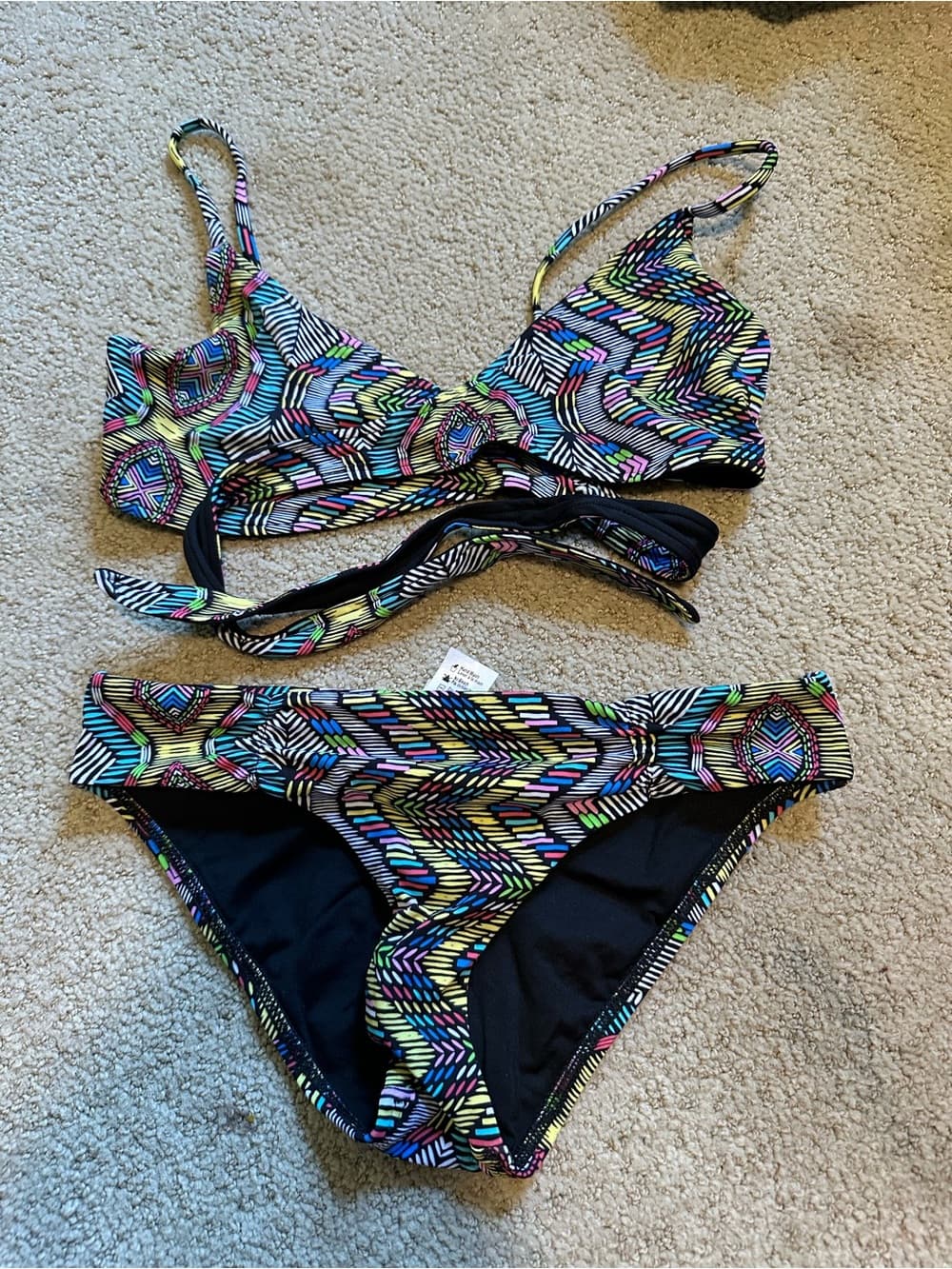 NWOT L*Space Ixtapa Chloe bikini set extra small - Thumbnail 2