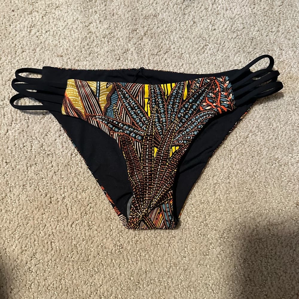 NWT L*Space southwestern Low Down bikini bottoms small