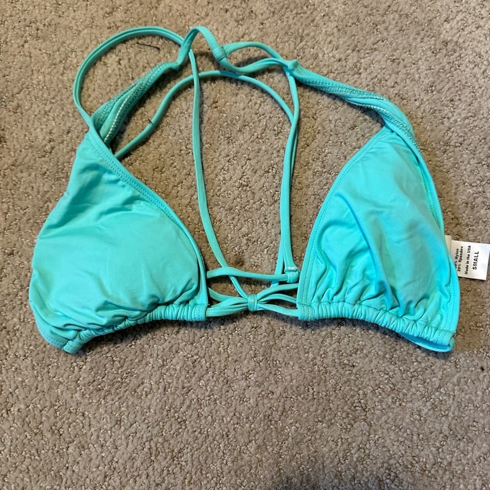NWOT L*Space Lexie bikini top sea foam