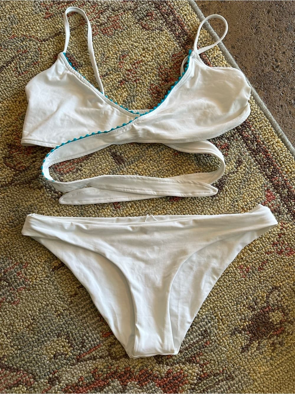 NWOT L*Space Chloe wrap around bikini set white blue