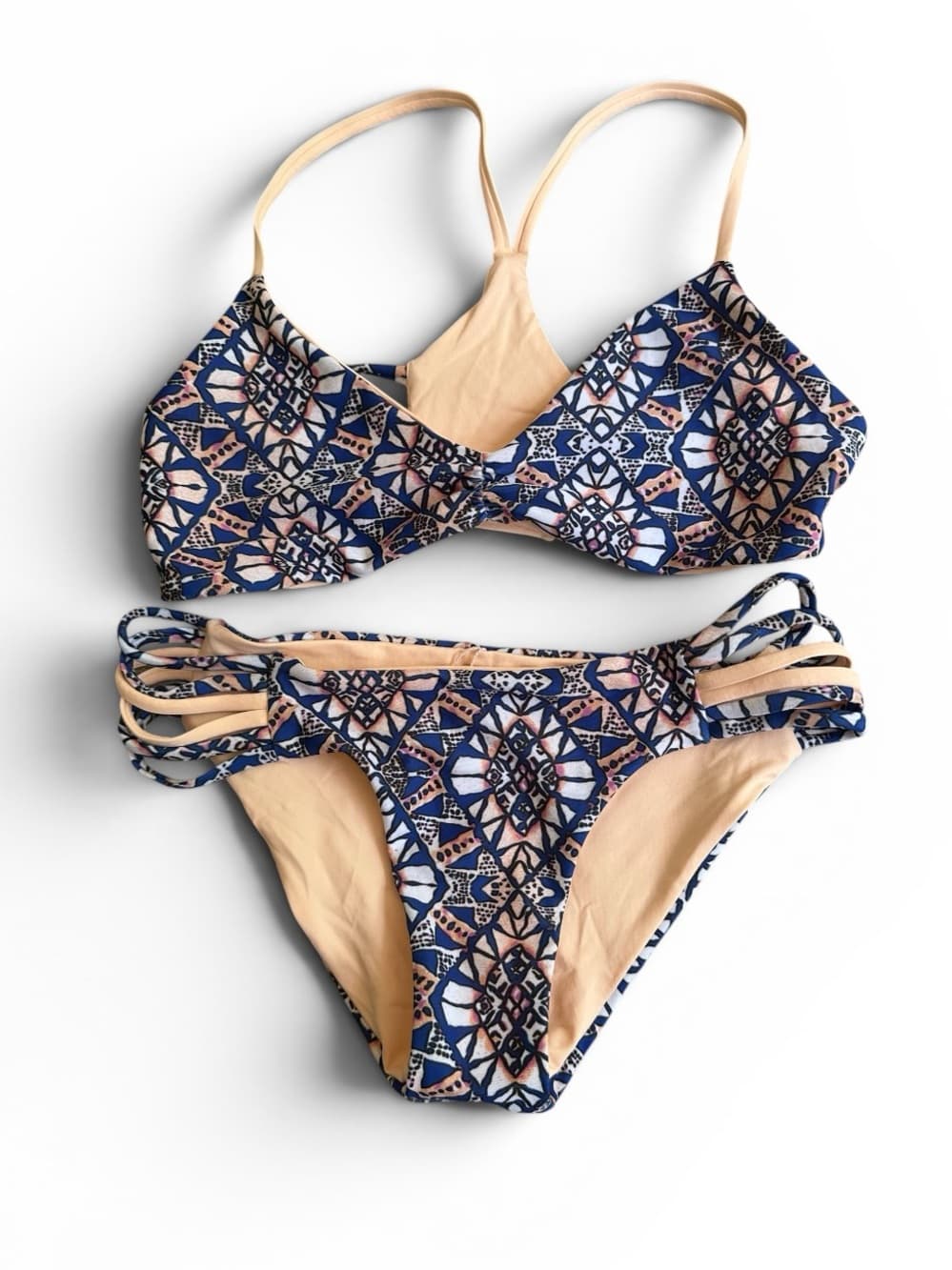 NWT L*Space Wild One Tanzania Dreams bikini set extra small