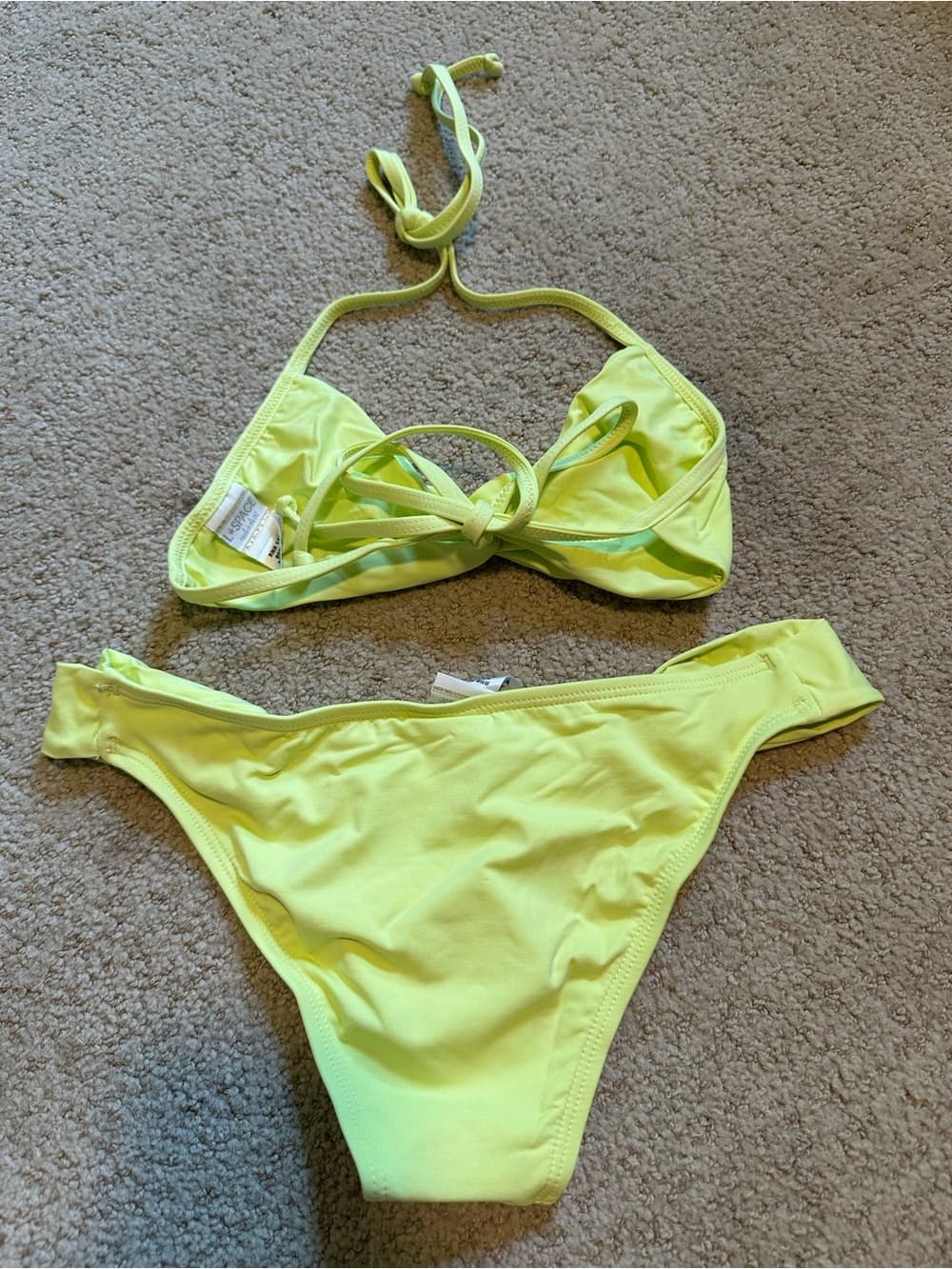 NWOT L*Space twist front bikini set lime extra small - Thumbnail 4