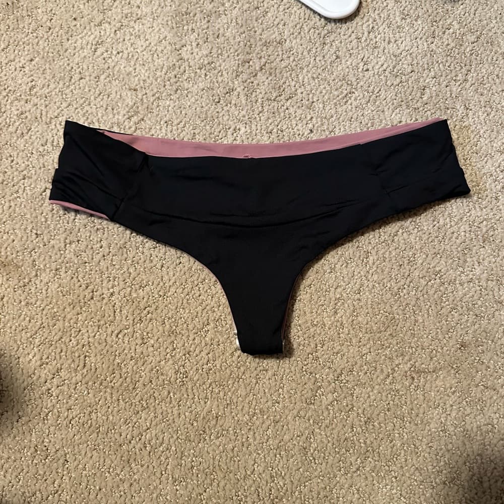 NWOT L*Space thong bikini bottoms charcoal lilac - Thumbnail 2