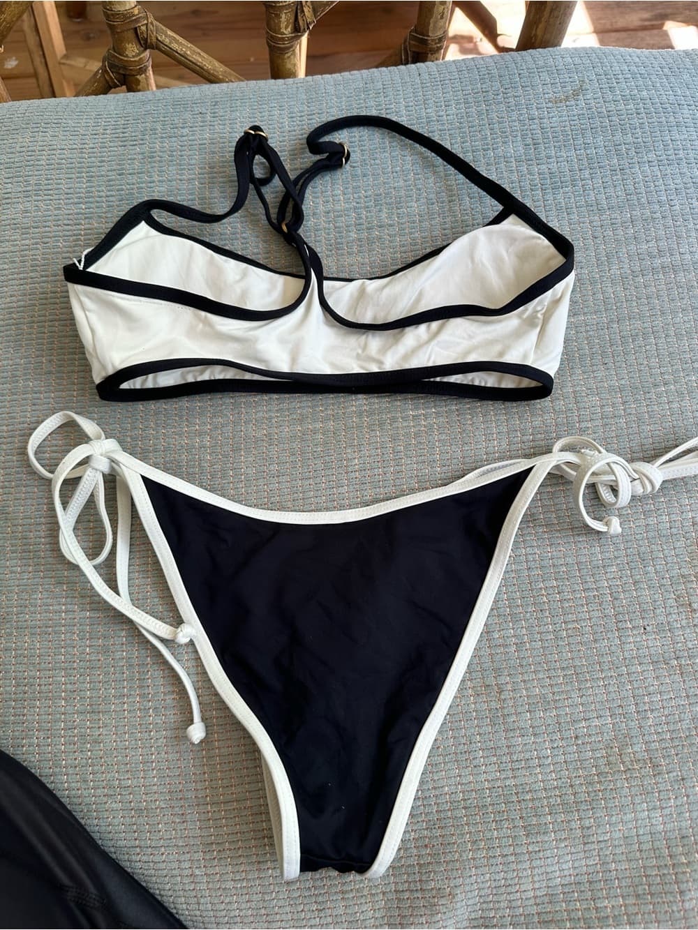 NWOT L*Space Levy contrast bikini set extra small - Thumbnail 3