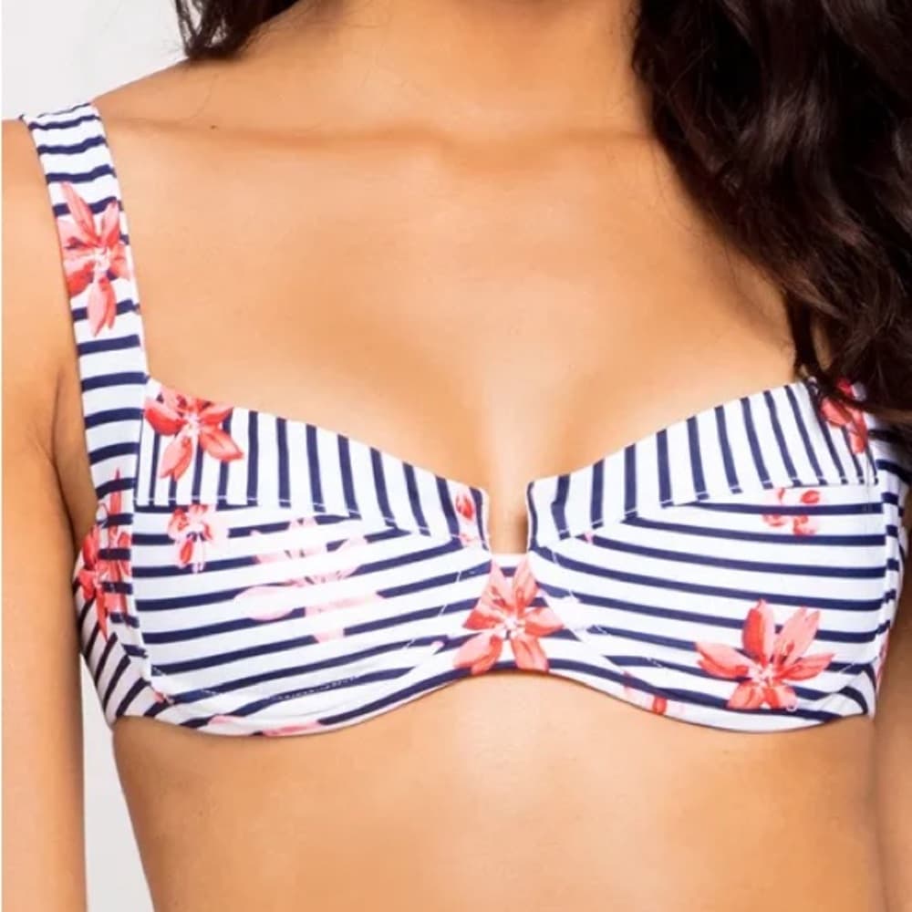 NWOT L*Space Camellia floral bay bikini top - Thumbnail 5