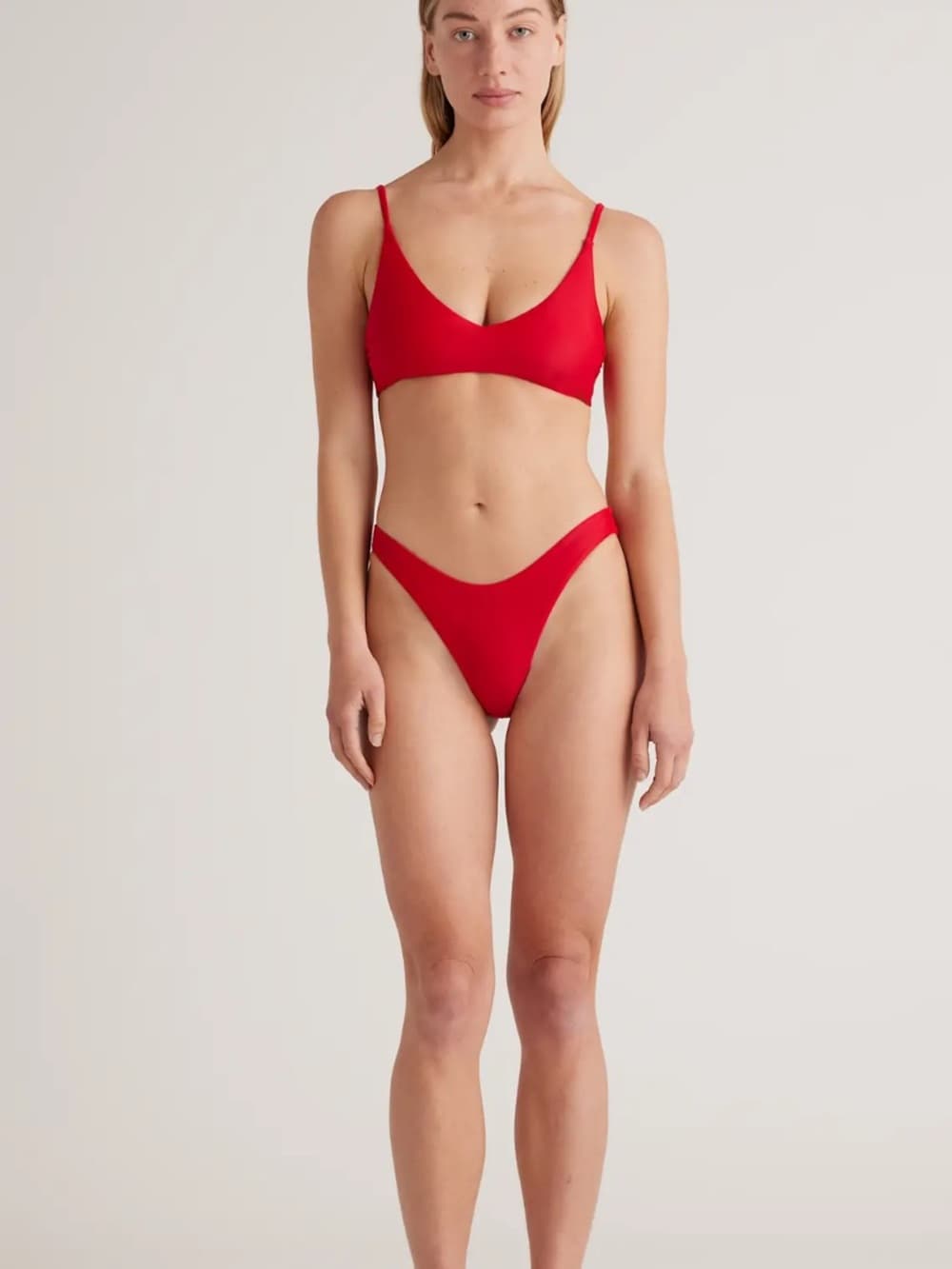 NWT Quince bikini set cherry red - Thumbnail 5
