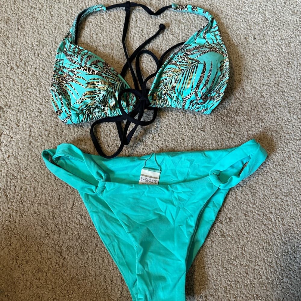 NWOT L*Space pools and palms sea foam bikini set - Thumbnail 2
