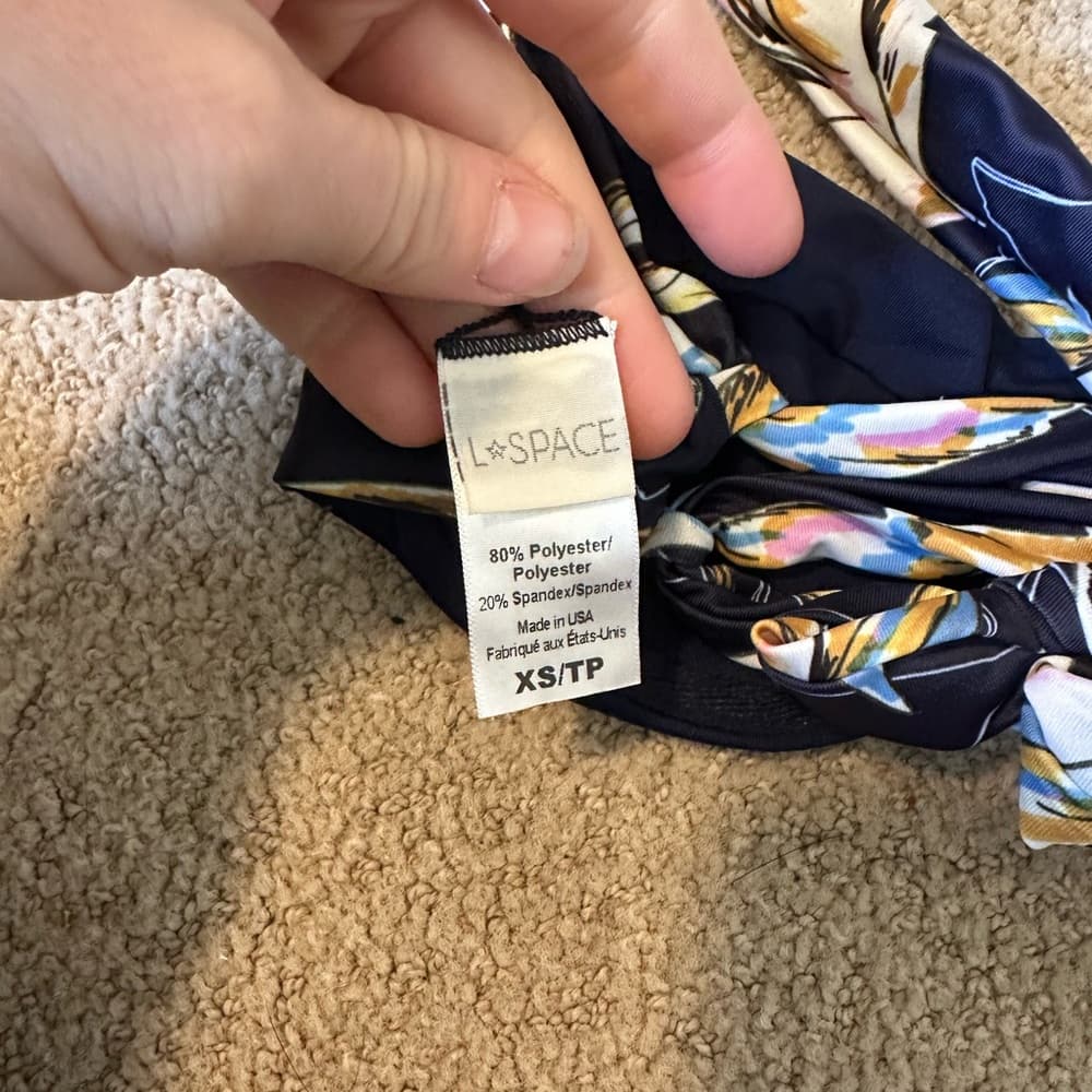 NWOT L*Space Camellia floral underwire bikini top - Thumbnail 3