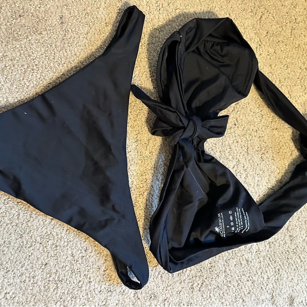 Alicia Swim tie back bikini set black - Thumbnail 2