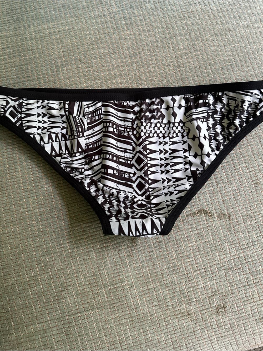 NWOT L*Space fully cut bikini bottoms white black large - Thumbnail 3