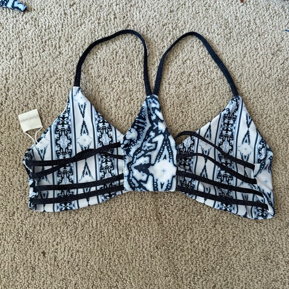 NWOT L*Space Wild One Low Down bikini top - Thumbnail 2