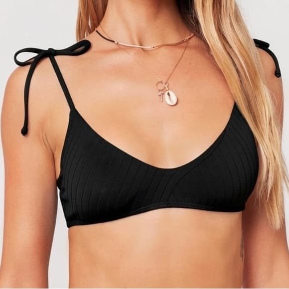 NWOT L*Space Daisy ribbed bikini top black - Thumbnail 5