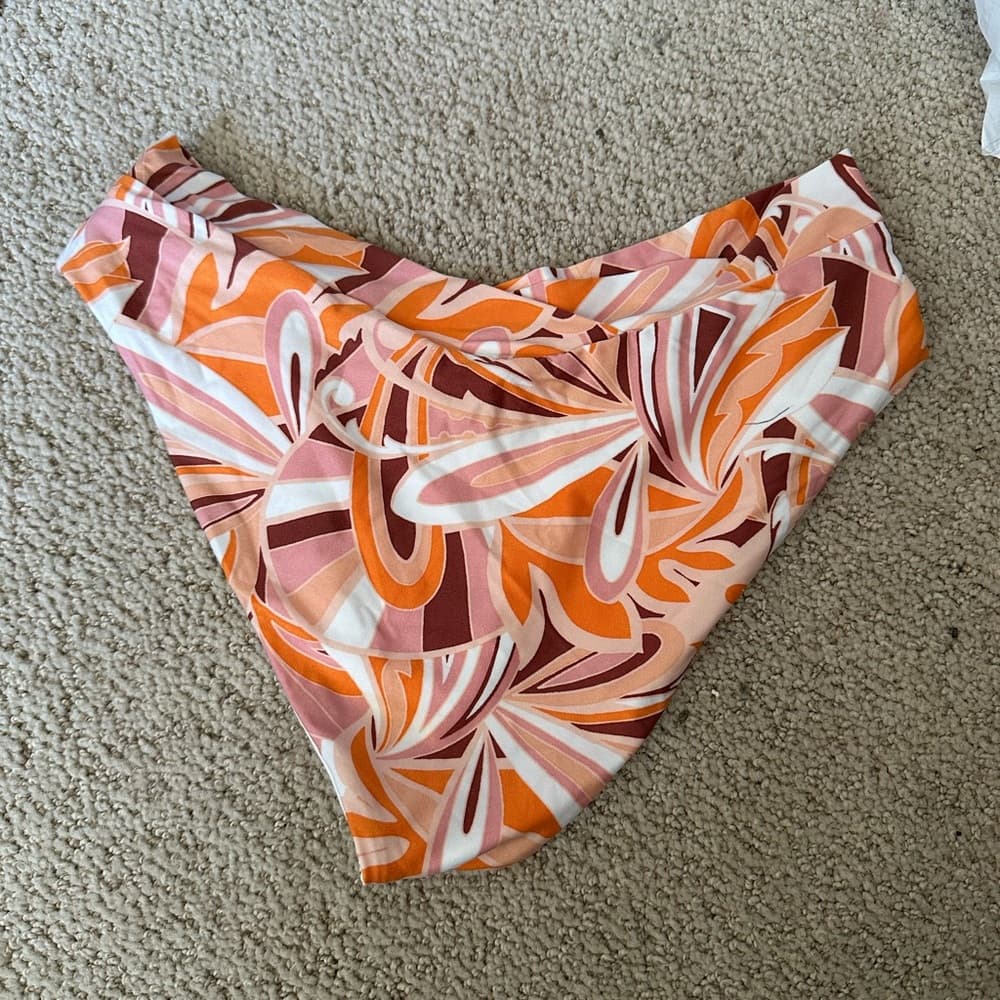 NWOT L*Space bikini bottoms criss cross waist - Thumbnail 3