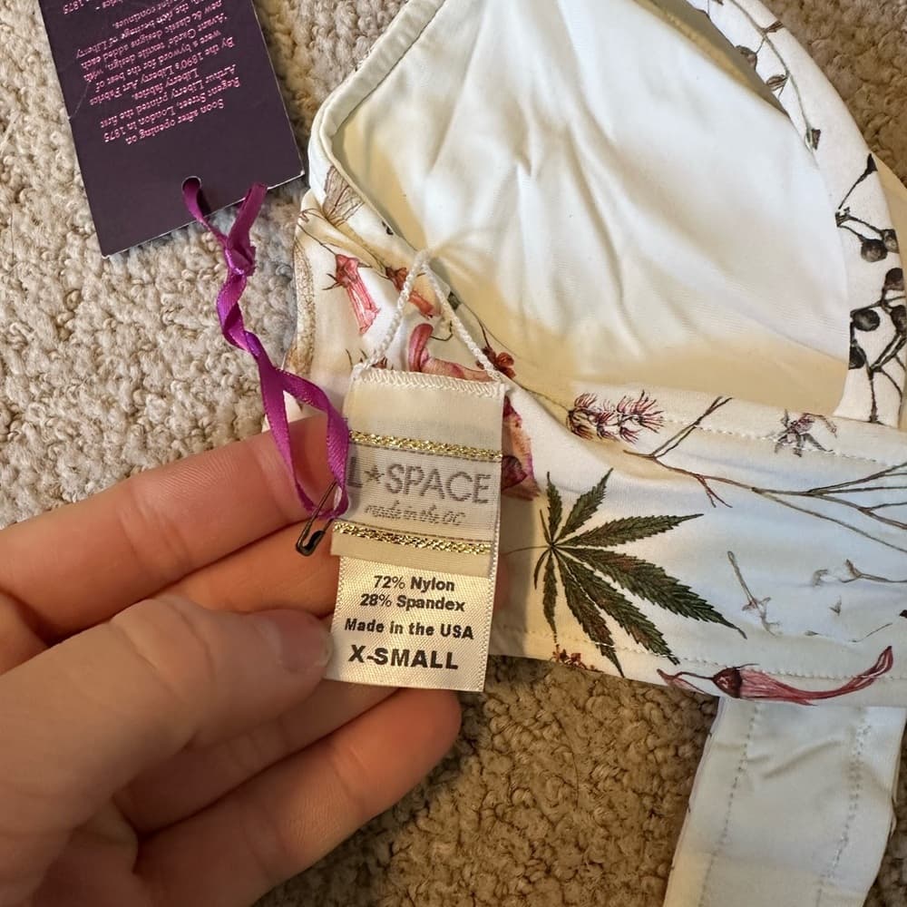 NWT L*Space x Liberty Fabrics Chloe wrap around bikini top - Thumbnail 5