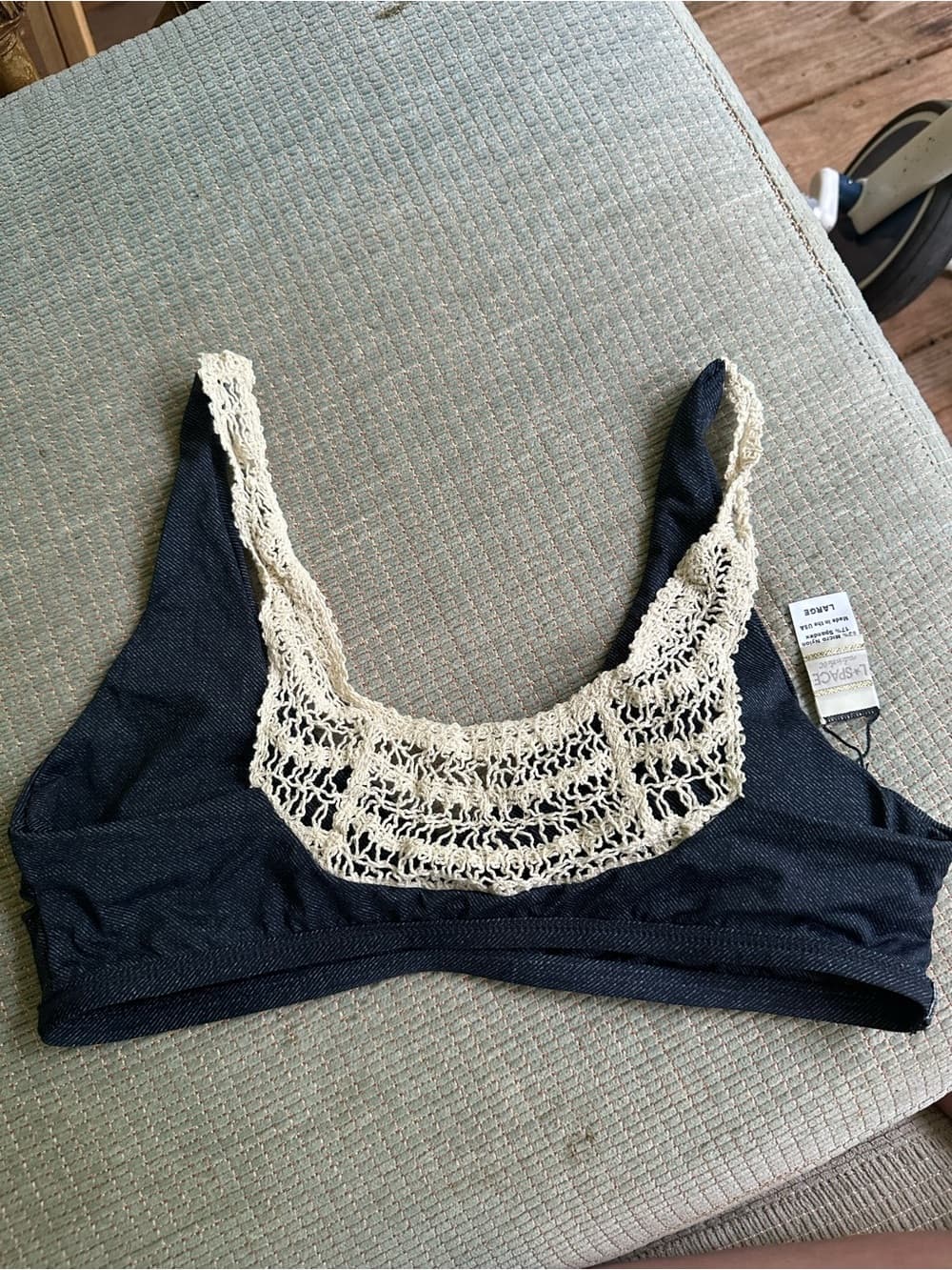 NWOT L*Space crochet back bikini top large - Thumbnail 2