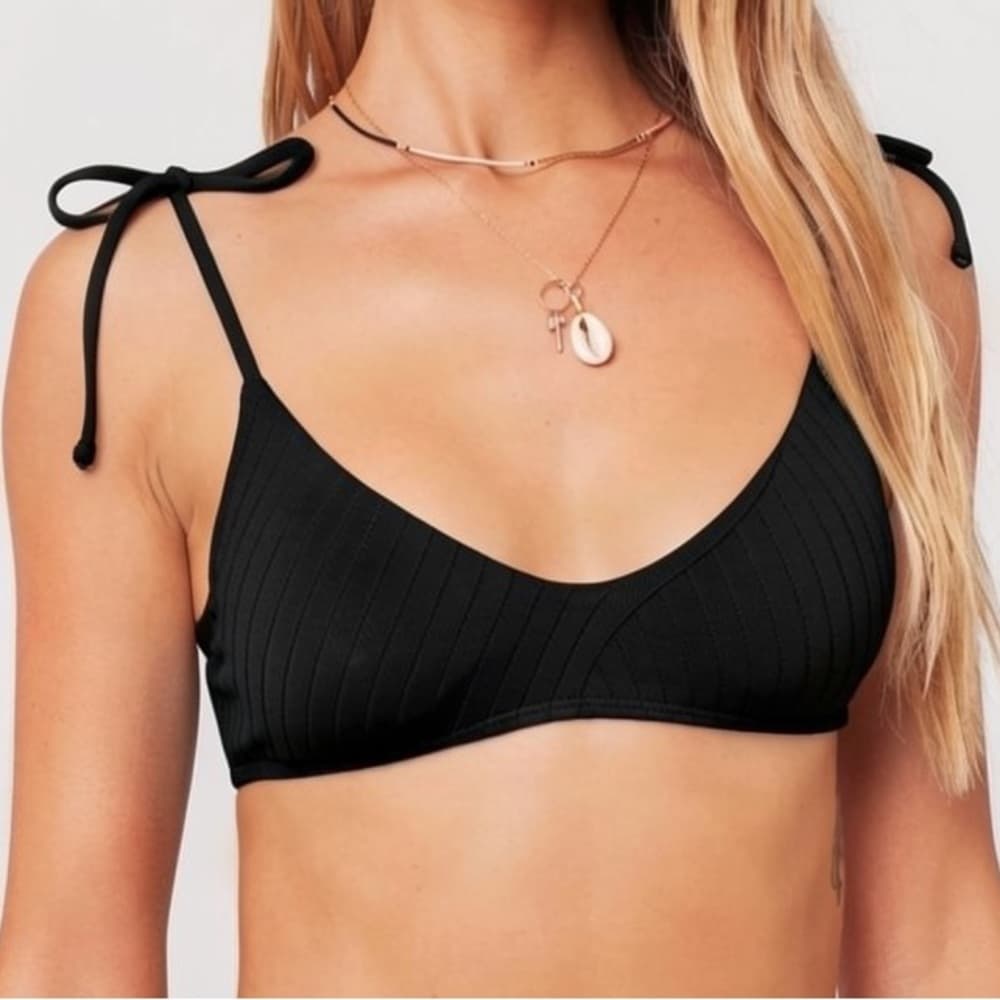 NWOT L*Space Daisy ribbed bikini top black - Thumbnail 4